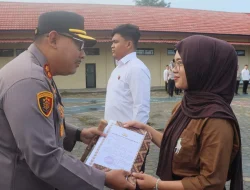 Gagalkan Aksi Curas, Mahasiswi Asal Desa Kota Dalam Dapat Penghargaan Dari Kapolres Lamsel