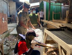 Dikomandoi DLH,! Lima OPD Wujudkan Program 100 Hari Kerja Egi – M.Syaiful “Grebek” Pasar Sidomulyo Lakukan Bersih-Bersih
