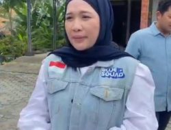 Wakil Ketua III DPRD Lamsel Bella Jayanti, S.I.Kom,. M.B.A Serahkan Zakat Mal Amanah Dari Zulkifli Hasan Kepada Masyarakat