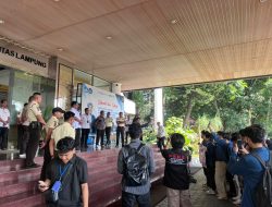 Mahasiswa FEB Unila Gelar UNRAS Pasca Meninggalnya Pratama Wijaya