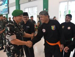 KASREM 043/GATAM BUKA LATIHAN KADER PELATIH PENCAK SILAT MILITER (PSM) TERSEBAR JAJARAN KOREM 043/GATAM TA. 2025