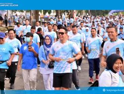 Ribuan Warga Serbu Fun Run Lamsel Fest 2025, Bupati Egi dan UKP Zita Anjani Lari Bareng Bersama Peserta