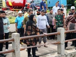 Kota Bandar Lampung  Wali Kota Bandar Lampung Hj. Eva Dwiana Meninjau Sejumlah Lokasi Terdampak Banjir dan Infrastruktur Drainase di Kota Bandar Lampung