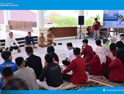 Duduk Lesehan Bersama, Bupati Lampung Selatan Radityo Egi Pratama Bahas 7 Tuntutan Penyampaian Aspirasi Mahasiswa Beberapa Waktu Lalu